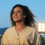 Vitória Costa lança “Não Vou Parar” pela Graça Music, destacando-se pela técnica vocal, entrega emocional e arranjo moderno. Foto: Divulgação.