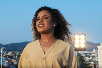 Vitória Costa lança “Não Vou Parar” pela Graça Music, destacando-se pela técnica vocal, entrega emocional e arranjo moderno. Foto: Divulgação.