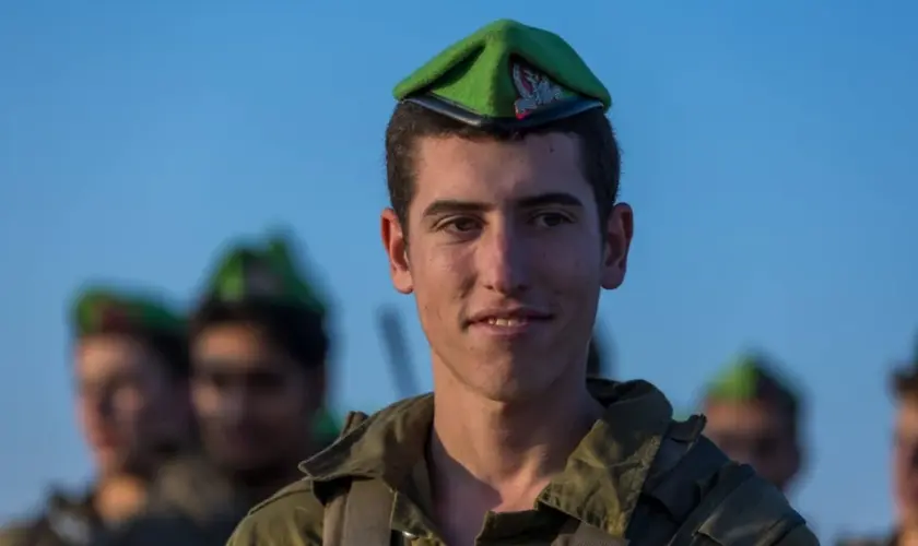 Cristão messiânico e sargento das IDF, é homenageado por sua fé, bravura e legado em emocionante funeral em Israel. Foto: Arquivo Pessoal.