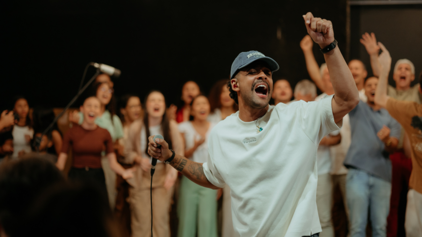 Deivison Pires lançou seu mais novo single, "Seja Forte e Corajoso", que já está disponível em todas as plataformas digitais. Foto: Divulgação.