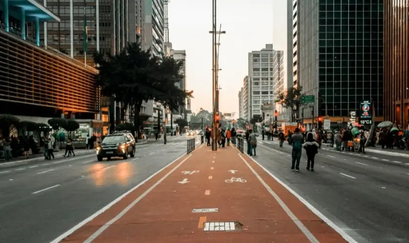 Missão irá realizar clamor público pela Igreja Perseguida no próximo dia 13 de abril, ao meio-dia, na Avenida Paulista, em São Paulo. Foto: Representativa/Unsplash.