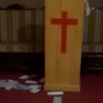 Pastor impede ataque a igreja no Paquistão após flagrar dois homens tentando atear fogo durante a madrugada. Foto: Pakistan Christian Post
