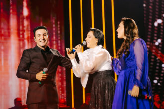 O clássico pentecostal “In Memoriam”, de Mara Lima, ganha nova versão em 2025 no DVD de 43 anos da Louvor Eterno. Foto: Divulgação.