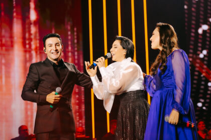 O clássico pentecostal “In Memoriam”, de Mara Lima, ganha nova versão em 2025 no DVD de 43 anos da Louvor Eterno. Foto: Divulgação.