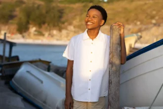 Isaque Marins lança o single “Dessa Vez Vai Ser Diferente” com clipe emocionante e mensagem de fé e esperança. Foto: Divulgação.