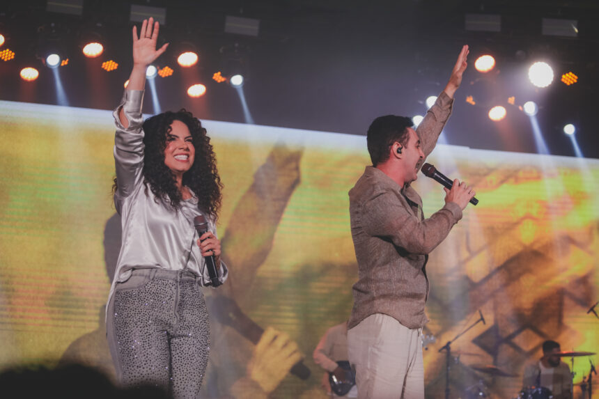 Rebeca Carvalho lança a canção “Você Viverá”, com distribuição da Onimusic, com a participação especial de Leandro Borges. Foto: Divulgação.