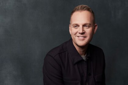 Prepare-se para um grito de guerra! Em sua nova música "Unashamed", Matthew West se volta para os heróis da fé no Antigo Testamento em busca de inspiração para viver a vida para Deus: Foto: Divulgação