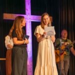 Ex-ocultista que seguia a Nova Era encontra salvação após ler a Bíblia, assistir pregações online e ter um encontro com Jesus em seu quarto. Foto: Reprodução/Instagram/Priscilla Priem