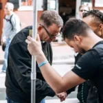 Ex-viciado, está impactando milhares de jovens nos EUA por meio de um ministério evangelístico ativo há mais de quatro décadas. Foto: Reprodução/AG News.