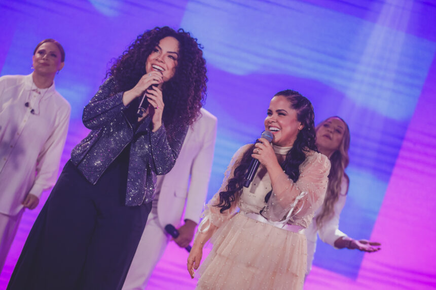 A cantora Rebeca Carvalho apresenta sua nova música de trabalho intitulada “Quem É Ele”, que faz parte do projeto “Águas Vivas”. Foto: Divulgação.