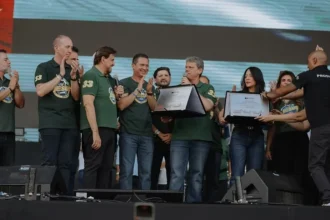 Marcha para Jesus em SP reúne milhares e é reconhecida como Patrimônio Cultural Imaterial; evento celebra 33 anos com shows, oração e fé. Fotos: Fotografia Renascer.