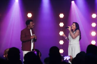 A cantora gospel Eyshila lançou o mashup "Descanse o Seu Coração + Deus é Deus" em parceria com Delino Marçal, recentemente. Foto: Divulgação.