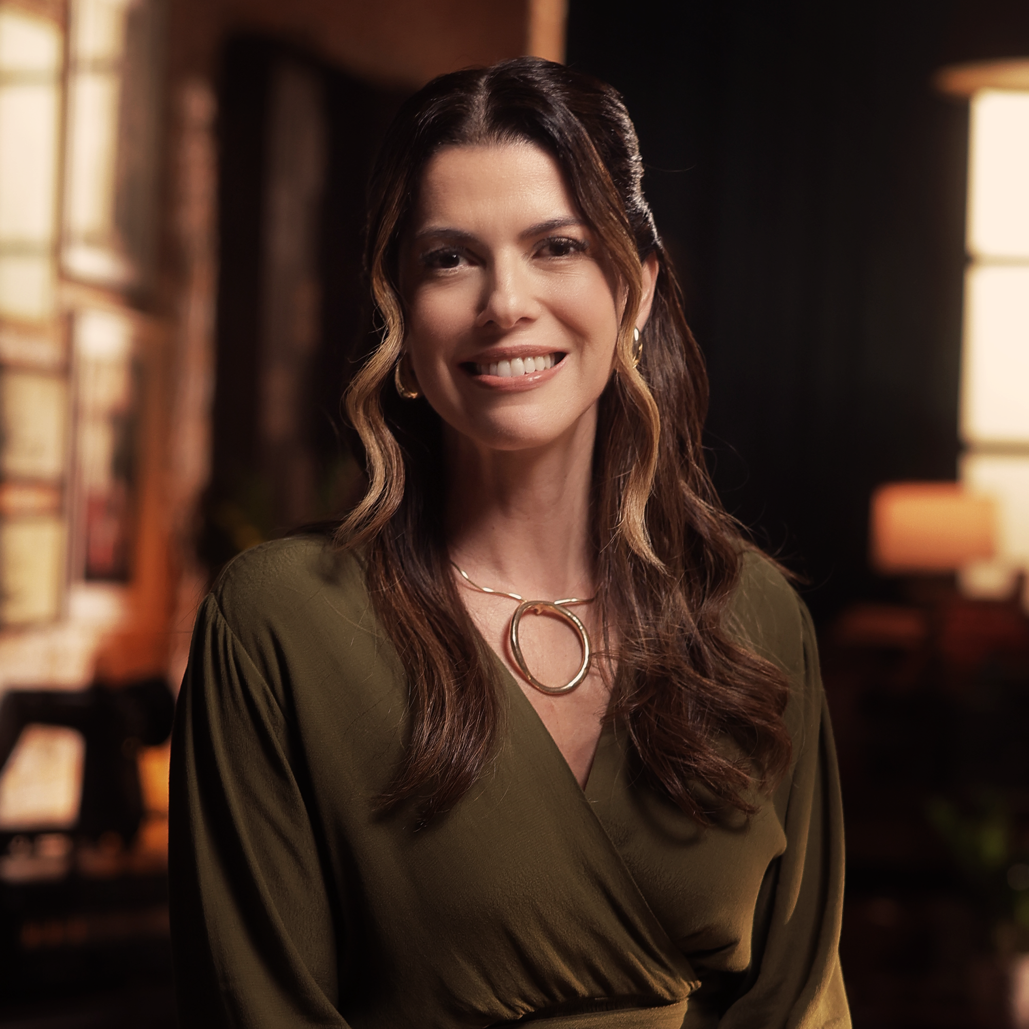 Rachel Novaes celebra 25 anos de carreira com a gravação de um DVD, que contará com a participação de Adhemar de Campos e Paulo César Baruk. Foto: Divulgação.
