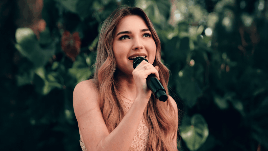 Esther Durán, promessa do gospel nacional, lança "Grande Dia", seu 5º single em parceria com a Musile Records. Foto: Divulgação.