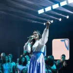 Eula Cris lança "Confia", quarta faixa do seu primeiro álbum ao vivo, com uma mensagem de fé e esperança gravada em sua cidade natal. Foto: Divulgação.