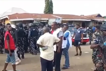Mais cristãos são mortos na Nigéria, em meio a uma onda de violência que tem atingido comunidades durante e após o período da Páscoa. Foto: Reprodução/YouTube/WION