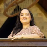 A cantora Ruthe Dayanne lançou, recentemente, o single “O Céu Se Abre Com Adoração”, nova faixa de seu recente EP divulgado pela MK Music. Foto: Divulgação.