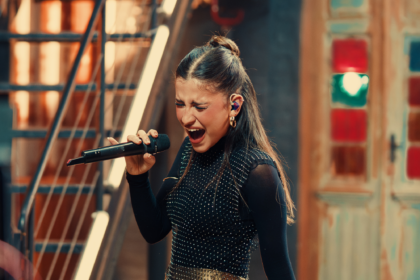 “Além da Medicina”, novo single de Lis Avancini, destaca a fé como refúgio em meio às limitações humanas e está disponível nas plataformas. Foto: Divulgação.