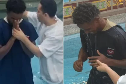 O jogador do Vasco, Thiago Mendes, compartilhou publicamente sua fé em Jesus ao ser batizado em igreja no RJ. Foto: Reprodução/Instagram/Thiago Mendes