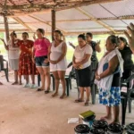 Uma igreja na Colômbia que estava fechada devido à perseguição volta a funcionar e evangeliza bruxas e guerrilheiros. Foto: Reprodução/Christian Aid Mission