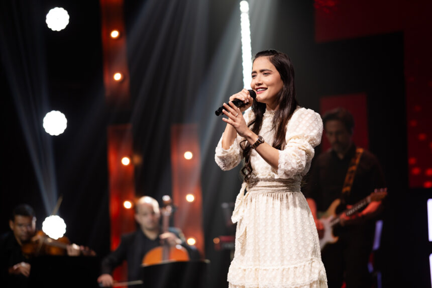 Talita Santos lança versão da canção “Sabe Filho”, um dos grandes sucessos da carreira da cantora Mara Lima. Foto: Divulgação.