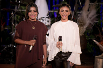 Tawany Camargo e Vanessa Cavalcante lançam “Enche-me”, primeira música do projeto “A Comunhão”, da Gravadora Louvor Eterno. Foto: Divulgação.
