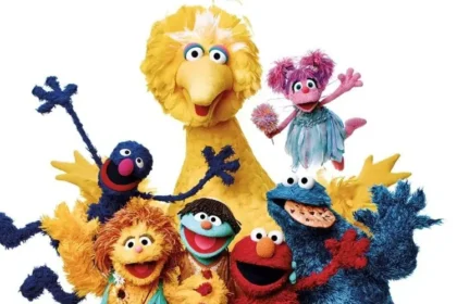 A série infantil 'Vila Sésamo' voltou a gerar debates nos EUA após mostrar apoio ao Mês do Orgulho LGBT em suas redes sociais. Foto: Reprodução/Facebook/Sesame Street