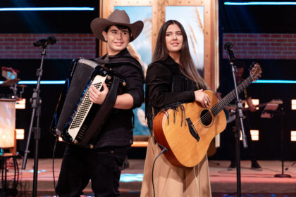 Os irmãos João Marcos e Maria Eduarda apresentam ao público o seu primeiro EP oficial, intitulado “A Minha Vida é de Jesus”. Foto: Divulgação.