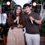A canção “Bênçãos Que Não Têm Fim” ganhou uma roupagem sertaneja na voz da dupla João Marcos e Maria Eduarda. Foto: Divulgação.