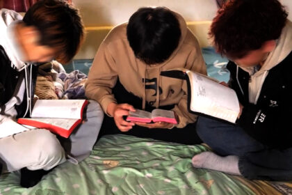 Igrejas domésticas na China enfrentam novas restrições, enquanto líderes e jovens cristãos sofrem pressão e perseguição estatal. Foto: Portas Abertas.