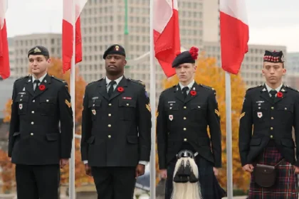 Forças Armadas do Canadá restringem referências a Deus e linguagem religiosa em reflexões espirituais durante cerimônias militares oficiais. Foto: Forças Armadas Canadenses