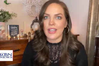 Ex-caçadora de fantasmas que passou anos envolvida com práticas ocultistas contou como sua vida foi transformada após conhecer Jesus. Foto: Reprodução/YouTube/CBN News