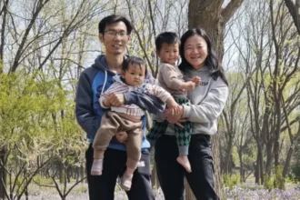 Pastor na Igreja Zion denuncia prisão da esposa na China e pede libertação dos cristãos detidos durante operação contra a igreja. Foto: Yang Jun/China Aid