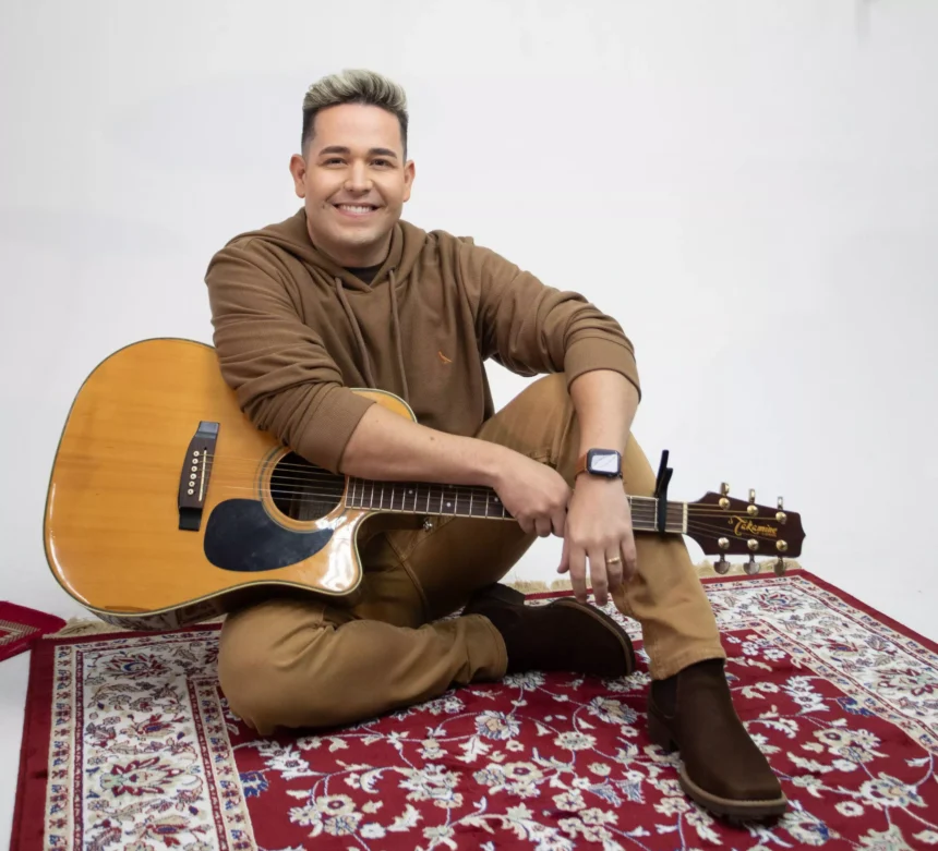 Pr. Lucas lança “Eu Posso Crer”, faixa que encerra seu novo EP com uma mensagem de fé, esperança e confiança em Deus. Foto: Divulgação.