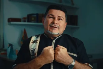 Após um encontro com Deus, jovem abandona plano de assassinato, entrega sua vida a Jesus e se torna pastor na Paraíba. Foto: Reprodução/YouTube/Poder de Deus