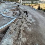 Arqueólogos descobrem aqueduto de 2 mil anos que transportava água até o Monte do Templo, em Jerusalém, durante o período do Segundo Templo. Foto: Emil Aladjem/Autoridade de Antiguidades de Israel