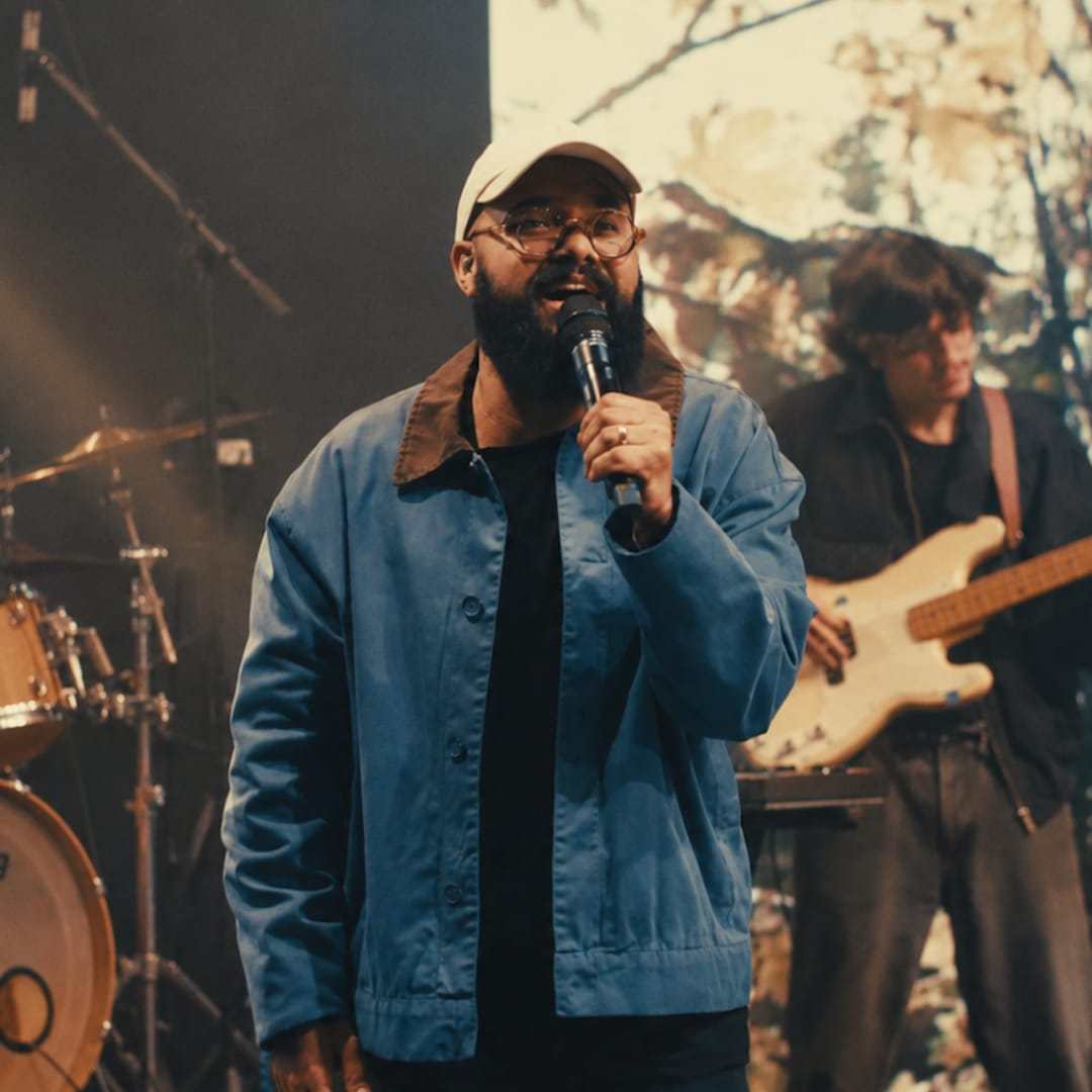 “Estamos de Pé”: Diego Karter apresenta releitura de canção de Marcus Salles